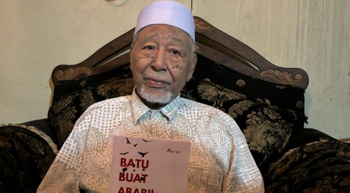 Tuan Guru Hashim nukil buku ‘Batu Buat Ababil’