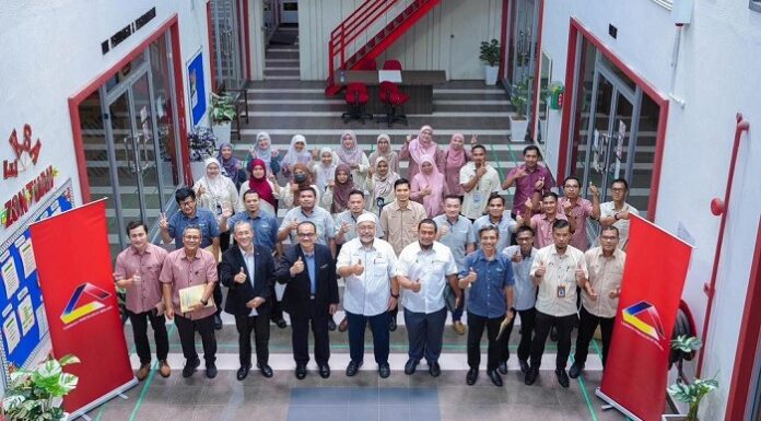 Kunjungan ke LPM tingkat program perumahan negeri
