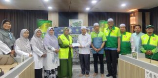 Muslimat PAS Kelantan sumbang bantuan banjir Kedah