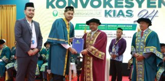 Doktor pakar iringi graduan KIAS terima diploma