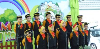 Seawal 4 tahun sudah berani buat persembahan