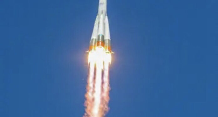 Satelit Iran Rusia