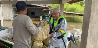 MB hantar makanan mangsa banjir tidak berpindah