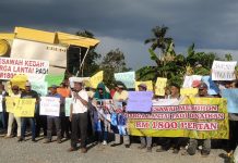 Pesawah tuntut harga lantai padi RM1,800 satu tan