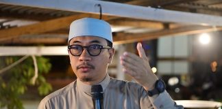 Kutuk tindakan lelaki berpakaian seperti wanita di AJL39