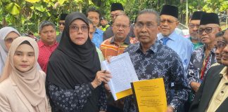 Bela hak penduduk Kg Sg Baru, bantah penindasan TRM