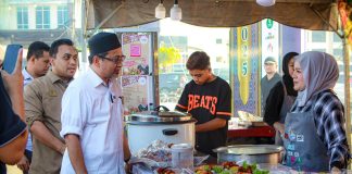 Exco tinjau Bazar Ramadan di pekarangan stadium