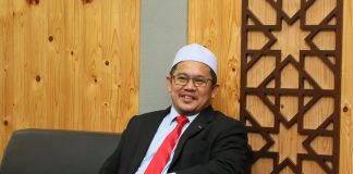 Jualan murah hasil tani RCAV di Pasar KelAgro