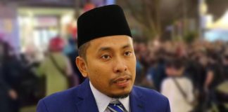 Tular peniaga belon dikasari oleh penguat kuasa DBKL