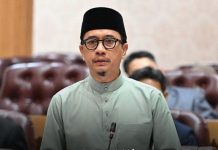 Papan Tanda Larang Homoseksual : Terengganu Laksana Tuntutan Allah