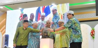 Institusi pendidikan PAS dibangun guna wang sendiri