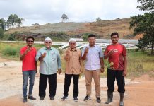 30 ekar tanah diusahakan nanas di KBV Gong Datok