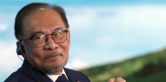 Rakyat berhak desak PM yang gagal untuk turun