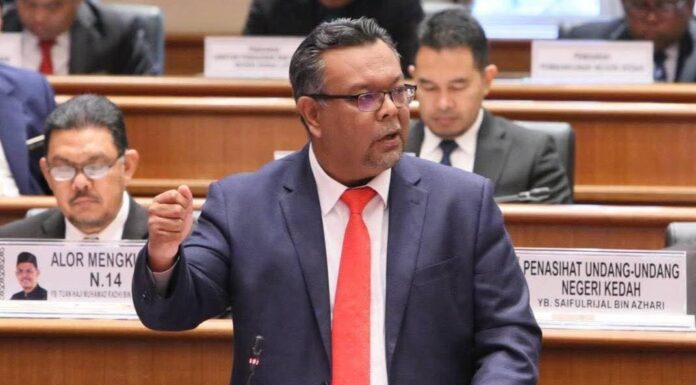 ‘Graduate Pass’: Dr Haim Hilman bidas Dr Zambry KPT