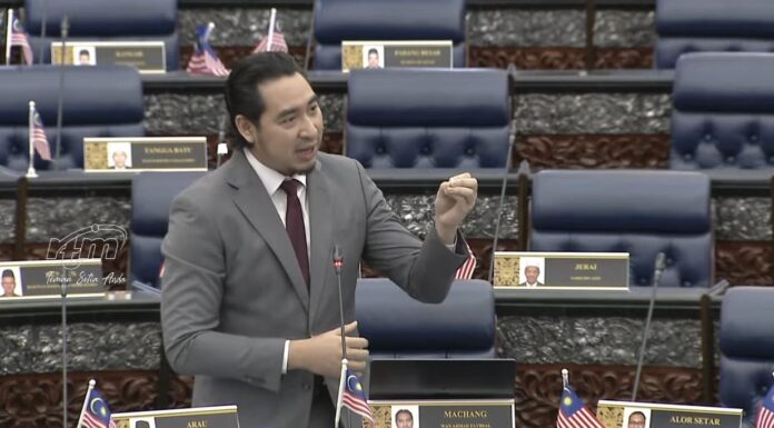 Lahir graduan jana pekerjaan bukan cari pekerjaan