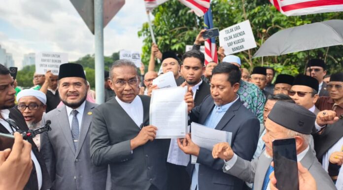 RUU URA: ‘Minta tangguh tak dihirau Kor Ming samseng’