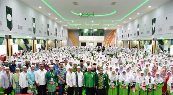 Muslimat: Namlah penuh hikmah, ratu peneraju ummah