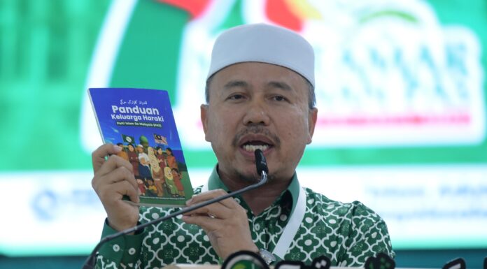 Usaha lengkap syarat ambil alih tampuk Putrajaya