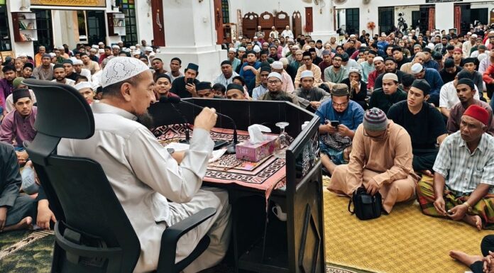Sembelih sampai putus kepala