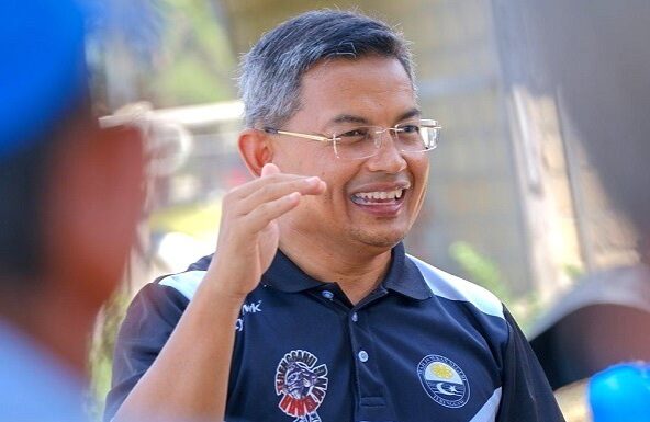 Poket saya tak ada zip, terbuka sentiasa selagi masih ada isi