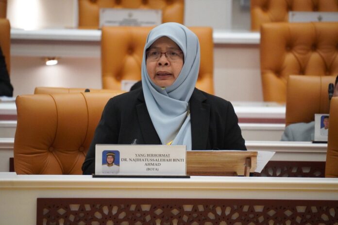 DrNajiha