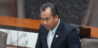 ’Turun waktu hujan, tengok air deras keluar kolam’