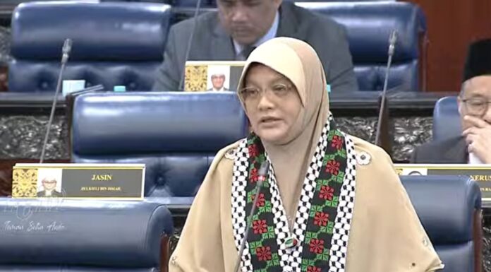 Kedaulatan Digital: Gobind dilihat enggan jawab