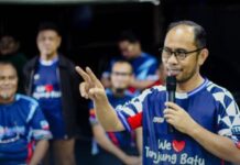 Mundur kerana pemimpin tamak, rasuah, tak amanah