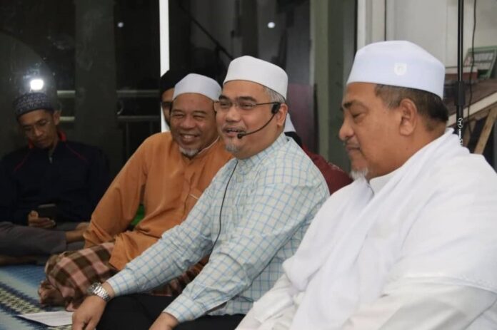 Mohd Asri Mat Daud 1
