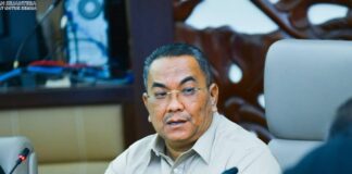 ‘Bagi orang gila sahaja buat kerja gila’ – Sanusi
