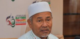 Etika berpakaian sopan perlu dipertahankan
