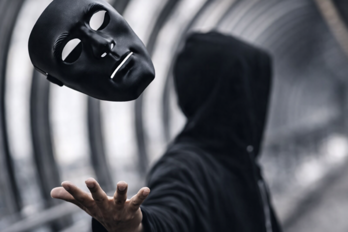 tossing mask