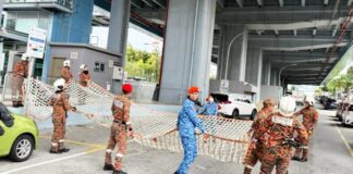Bomba terima sorakan, keberanian dikagumi orang awam