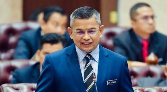 1,036 lesen sampan khas nelayan lulus, diagihkan