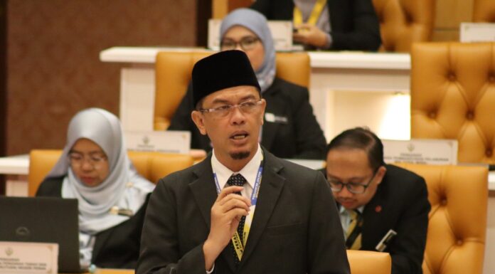 Mansuh peruntukan pegawai khas, salur kepada ADUN