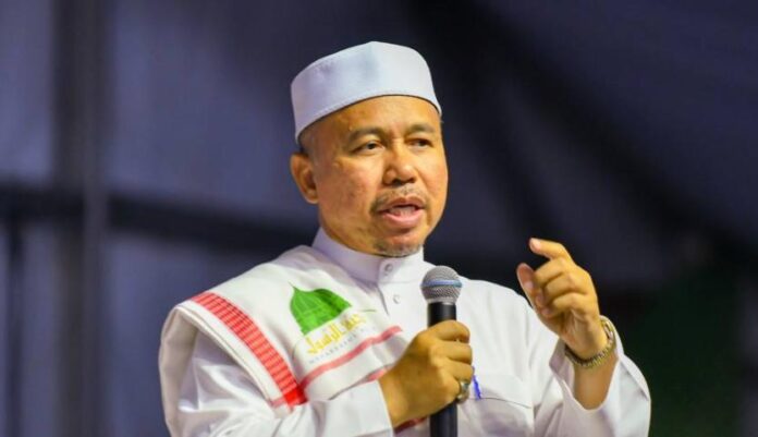 USTAZ YAHAYA