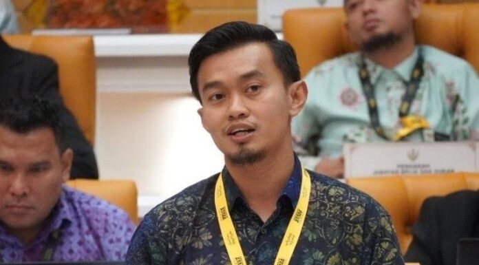 Rakyat disuruh jimat, RM2 juta untuk program parti?