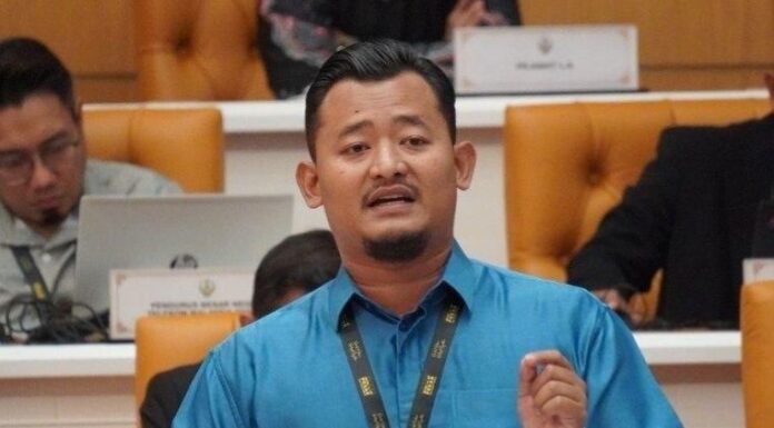 ‘Mungkin kosnya mahal naik helikopter’: Amin sindir Saifuddin