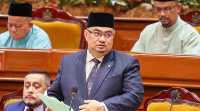 Perkukuh tadbir urus, pelaburan, kebajikan rakyat