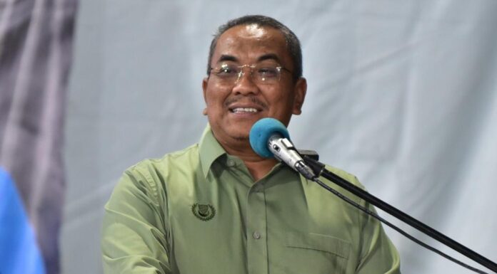 Ahli, Ketua Bahagian Umno diseru bersama PN