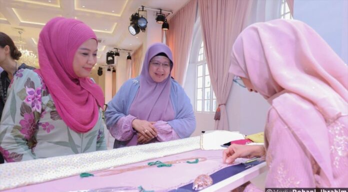 U-KekWA-MCC giat perkasakan songket, kelingkan