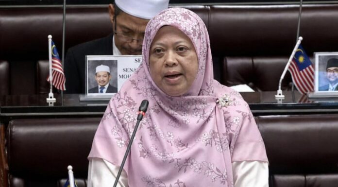 Hospital sesak, doktor kurang: Bajet RM5.45 bilion pula dipotong?