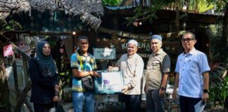 Usahawan mikro Marang terima suntikan bantuan