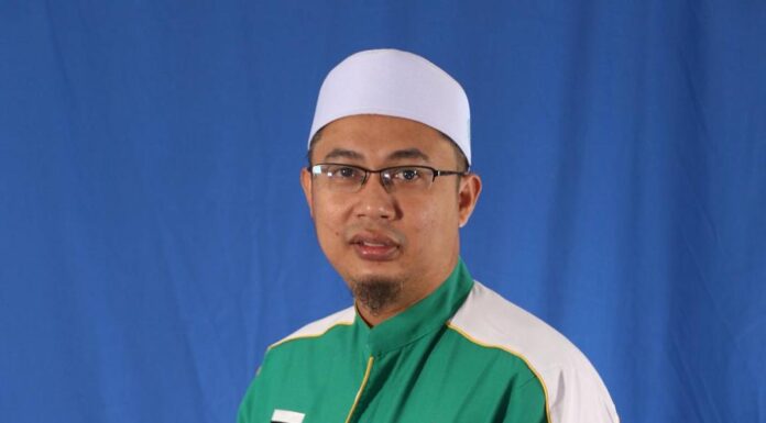 Institusi Diraja diperlekeh: Mana suara Umno-PH?