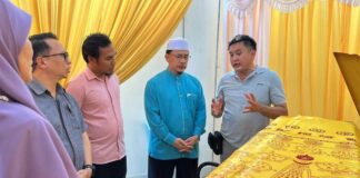 ADUN Bandar santuni keluarga remaja maut kemalangan