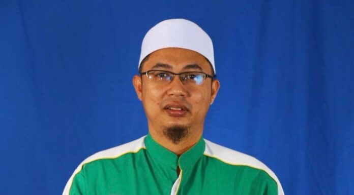 PAS Pahang persoal pendirian MB negeri terhadap DAP