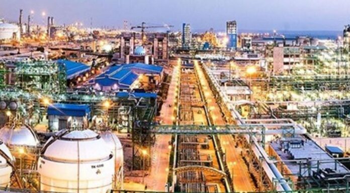 Serangan udara Israel sasarkan loji petrokimia Iran