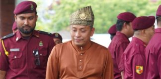 Madani gagal, lalu isu ‘green wave’ pula dimainkan